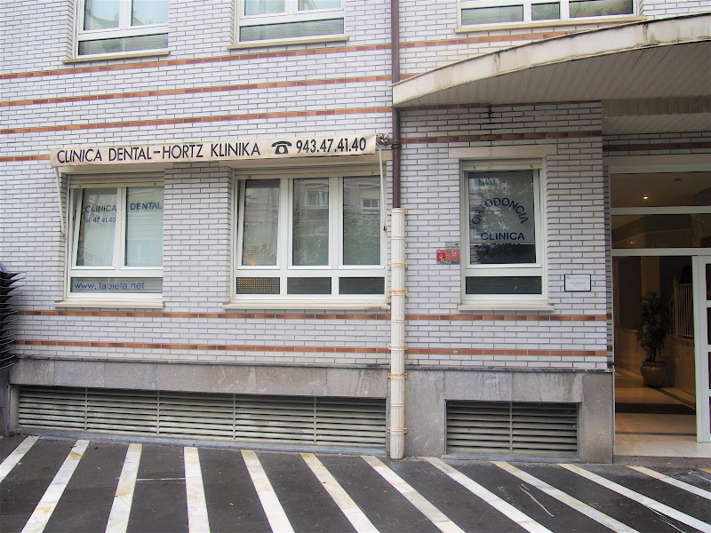 CLINICA DENTAL Dr. Jesús María Martínez Gil