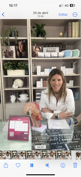 CLINICA Dra. Ana Checa, Med. estética.