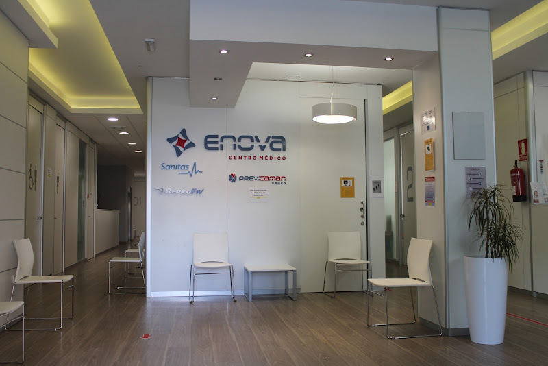 Centro médico Enova
