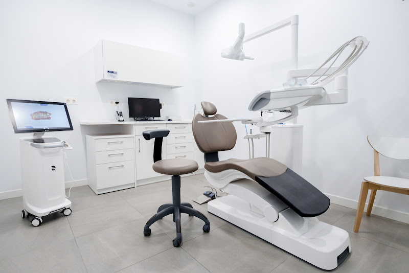 Clínica Dental Cleardent Almería