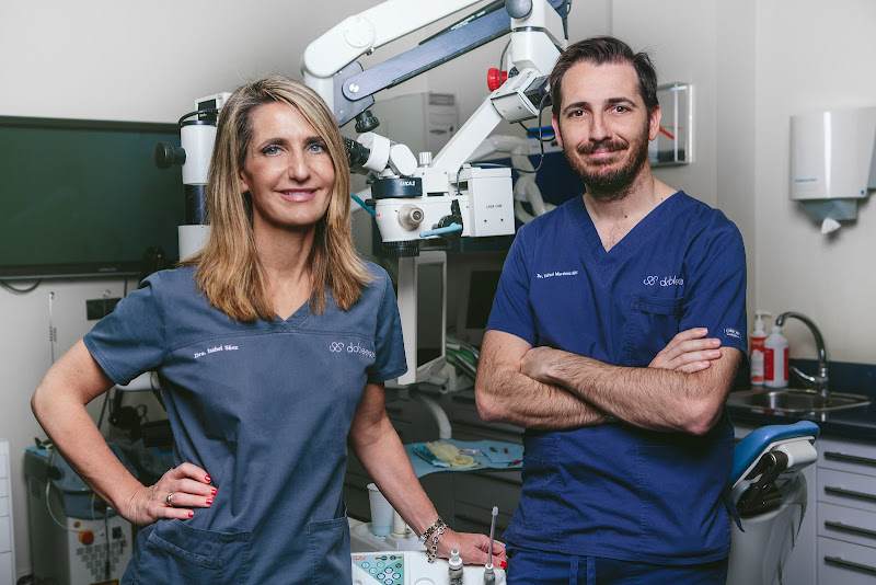 Clínica Dental Dobleese – Dentista en Sevilla