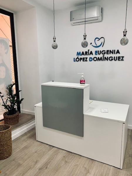 Clínica Dental María Eugenia López Domínguez