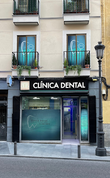 Clínica dental Puerta de Toledo