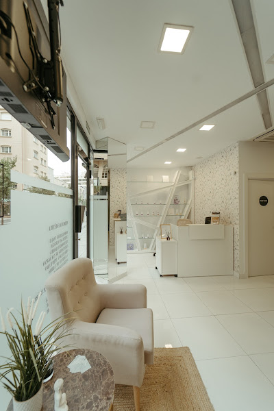 Dr. Daynier Herrera – Clínica Medicina Estética