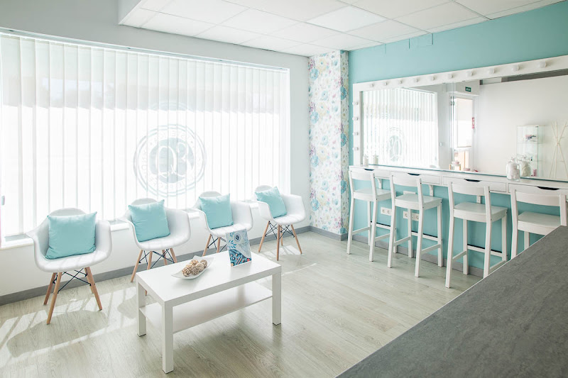 Elena Quirós – Estética y maquillaje profesional