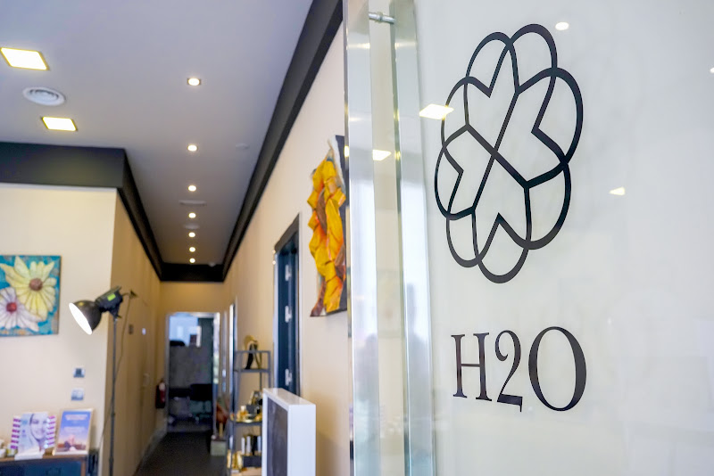 H2O Estética Avanzada y Bienestar by María Rochas